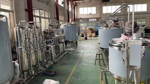 Precio barato automático PEQUEÑA ESCALA bebida carbonatada 500ml 750ml botella <span class=keywords><strong>de</strong></span> plástico línea <span class=keywords><strong>de</strong></span> producción <span class=keywords><strong>de</strong></span> agua llave proyecto Sally China - Product Image 2