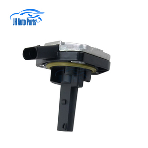 1J0907660B Capteur de niveau d'huile moteur 1J0907660C pour <span class=keywords><strong>Audi</strong></span> A2 A3 A4 A6 A8 <span class=keywords><strong>TT</strong></span> VW Passat Polo Jetta Golf Beetle Bora Touareg - Product Image 1