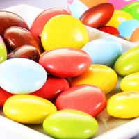 Boules de chocolat revêtues, 1 pièce, brillantes de sucre remplie d'arène/d'arachine