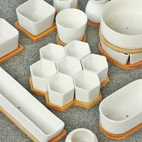 Pot Keramik Segar Putih Meja Kantor, Perlengkapan Taman Rumah Modern dengan Nampan Bambu