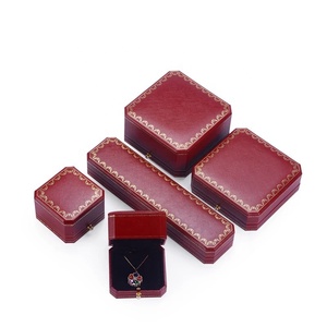 Stock New Custom LOGO Red Plastic <strong>Vintage</strong> Jewelry Octagon Box Luxury Ring Bracelet Pendant Necklace Jewellery <strong>Boxes</strong> with Bucket - Product Image 3