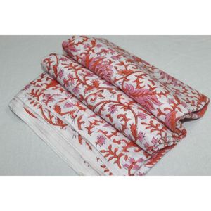 Vestidos para Niños Hechos a Mano con Tela de Algodón Estampada a Mano con Diseños Naturales Indios, Cortinas Ligeras y Decoración para Bolsos - Product Image 1