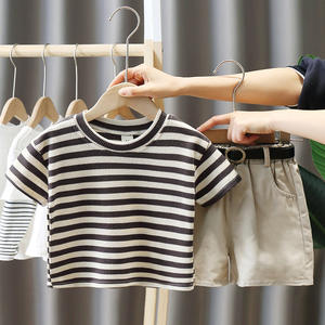 Nouvelles tenues d'été pour enfants à la mode, t-shirt à manches courtes et short, ensemble de vêtements décontractés rayés pour bébé garçon, 2 pièces - Product Image 3