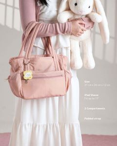 Sac fourre-tout quotidien en nylon froissé imperméable avec logo personnalisé, design sur mesure, plusieurs poches - Product Image 2