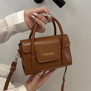 2026 New Fashion Letter Print Mini <strong>Handbag</strong>, Women's <strong>Small</strong> Tote Crossbody Bag with Adjustable Strap, Casual <strong>Black</strong> Shoulder Purse - Product Image 5