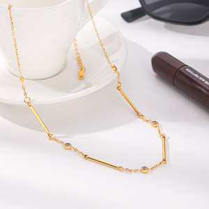 Collar de Acero Inoxidable Antideslustre, Resistente al Agua, Sin Decoloración, con Circonita Cúbica Brillante, Chapado en Oro de 18K, Accesorio Diario para Mujer - Product Image 3