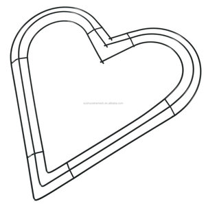 12 क्रिसमस वैलेंटाइन डे शादी की सजावट के लिए दिल की बनावट धातु तार की दीवार पर - Product Image 3