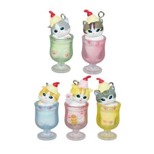 Caja Sorpresa de 6 Colgantes de PVC/EVA de Frozen con Diseños Adorables de Tiburón y Taza - Product Image 5