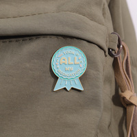Broche en émail amusante en forme de médaille de dessin animé, badge créatif pour vêtements, sac à dos, chapeau, revers – Bijou de mode cool et mignon