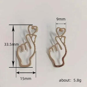 Boucles d'oreilles en forme de cœur en or blanc E2986 pour femmes, bijoux romantiques avec gravure « I Always Love You » - Product Image 6