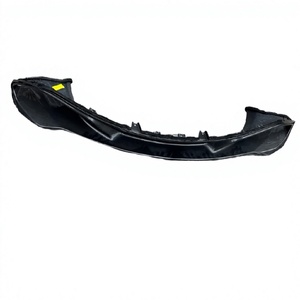 Kit carrosserie R-style en fibre de carbone pour McLaren 720s : Lame avant, diffuseur arrière, spoiler, jupes latérales, garde-boue, capot - Product Image 4