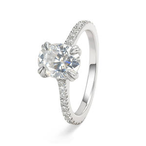 Anillo de Compromiso de Lujo Personalizado de Plata 925 con Moissanita de 2 Quilates, Corte Ovalado, D VVS, para Bodas y Fiestas, con Engaste de Puntas - Product Image 2