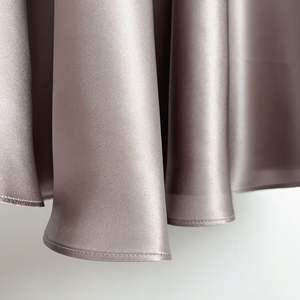 2025 nouveau Style soie mûrier soie jupe grande jupe grande taille demi-longueur taille haute mi-longue couleur unie Satin <span class=keywords><strong>parapluie</strong></span> jupe - Product Image 4