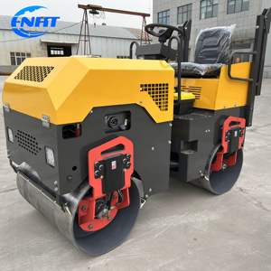 Rouleau compacteur vibrant diesel autoporté à double tambour avec moteur, pompe et engrenage haute performance - Product Image 1