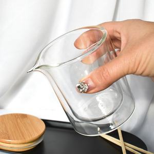 Bougeoirs en verre borosilicate à double paroi de 5oz 7oz avec logo de couleur personnalisé bocaux de massage personnalisés avec couvercle en <span class=keywords><strong>bambou</strong></span> à bec verseur - Product Image 2