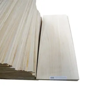 Madera de construcción natural precio madera de Paulownia troncos paneles madera venta