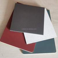 Panneau mural en PVC texturé en tissu, plaque en ardoise de charbon de bambou, panneau mural en WPC imperméable en cristal de carbone pour murs intérieurs