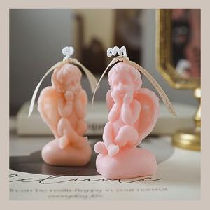 Decoración del hogar al por mayor por encargo novedad pequeño ángel velas perfumadas con alas para venta al por menor - Product Image 3