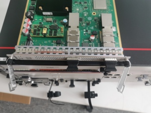 การ์ดฟิสิคัล 03034KEN CR8D00E2NBC4 2-พอร์ต 100GBase/50GBase-QSFP28 FlexE MACsec (PIC) สำหรับเราเตอร์ระดับองค์กร Ne8000 M6 M14 CR8D00E2 - Product Image 3