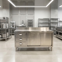 Table de préparation de restaurant en acier inoxydable entièrement soudée avec armoire de rangement et crédence, pour approvisionnement en gros