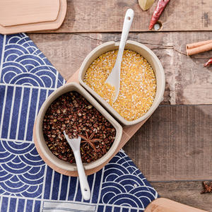 Vaso di condimento per la vendita calda vasetto di spezie da cucina Set di sale e pepe con coperchio in legno di bambù e cucchiaio - Product Image 4