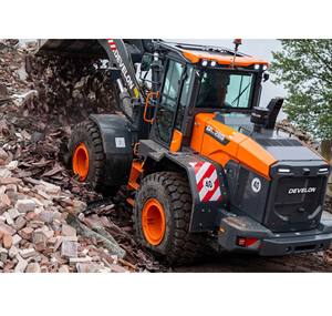 <span class=keywords><strong>Chargeur</strong></span> hydraulique de terrassement de 15,5 tonnes DL280-7 avec attache rapide et <span class=keywords><strong>fourche</strong></span> <span class=keywords><strong>à</strong></span> palettes <span class=keywords><strong>pour</strong></span> travaux logistiques industriels - Product Image 4