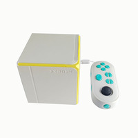Boîte de jeu Android 4K avec 2 manettes de jeu sans fil pour le divertissement à domicile