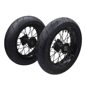 Ruota Super Motore da 12 Pollici 2.50-12 con Cerchione Anteriore <span class=keywords><strong>e</strong></span> Pneumatico Stradale 90/90-12 <span class=keywords><strong>e</strong></span> Ruota Posteriore 3.00-12 con Pneumatici Stradali 120/70-12 - Product Image 1