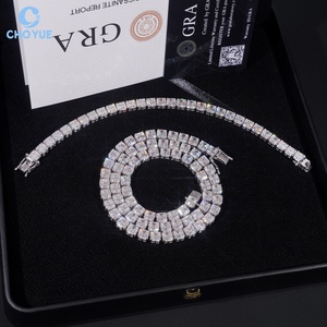 สร้อยคอโมอิสซาไนต์ทรง Asscher Cut เงินแท้ 925 ชุบโรเดียม ดีไซน์หรูหราสำหรับทุกเพศ เหมาะสำหรับงานปาร์ตี้ - Product Image 3
