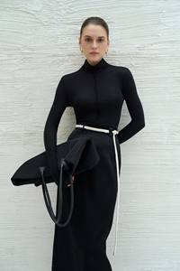 Nuevas Blusas de Punto para Mujer, Elegantes, NOVA KNIT TOP, Antiarrugas, Superstar, Tejido de Punto Sencillo, Lana Estándar, de WhiteAnt - Product Image 3