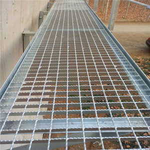 Cubierta de puente de tamaño personalizado Placas de suelo resistentes a pasarelas de acero antideslizantes Rejilla de barra de acero soldada - Product Image 4