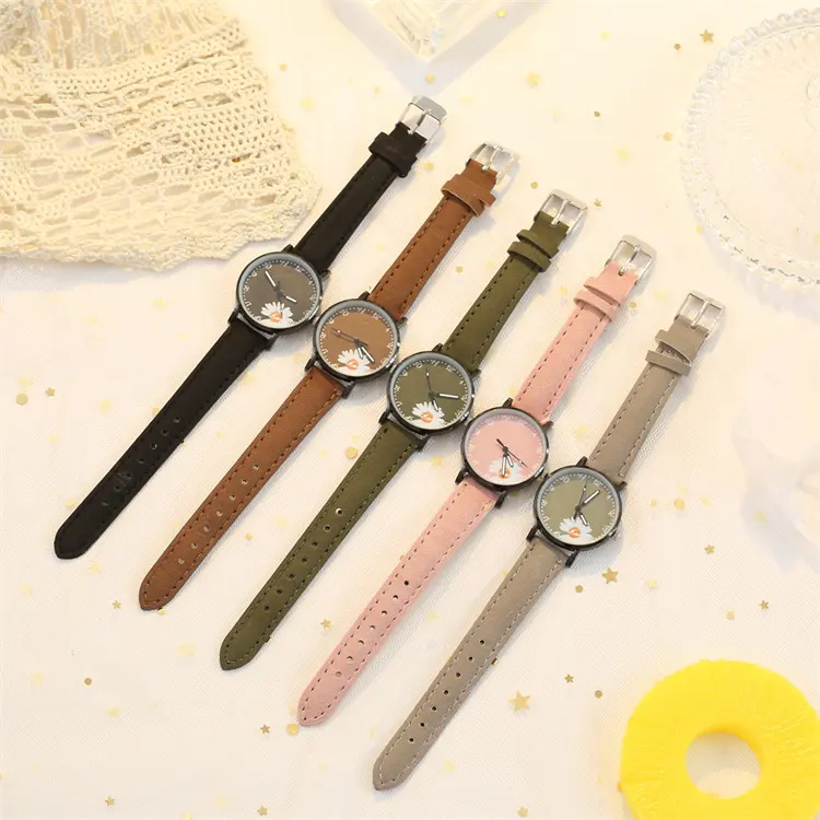 Wholesale Fashion Korean Pu Leather Watch Bracelet Set Girls Ladies Small Daisy Quartz Watches