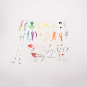 ชุดเหยื่อตกปลา 38 ชิ้น สำหรับตกปลาแบส น้ำจืดและน้ำเค็ม ชุดเบ็ดตกปลา เหยื่อปลอมแบบกบและสปินเนอร์ - Product Image 4