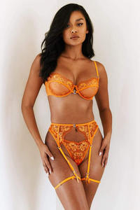 Offre Spéciale <span class=keywords><strong>Orange</strong></span> femmes Sexy <span class=keywords><strong>Orange</strong></span> Lingerie Sexy dentelle soutien-gorge culotte string ensemble broderie Bralette <span class=keywords><strong>porte</strong></span>-jarretelles - Product Image 6