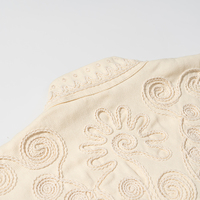 Beigefarbene Bluse mit Blumenmuster, Schnürung und Quasten, Lässige Modische Schal-Oberteile für Damen
