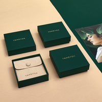 Ensemble de boîtes d'emballage en carton avec Logo imprimé, couvercle et Base en carton pour bague, collier, boucle d'oreille, bijoux