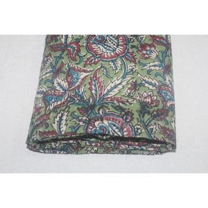 Tela de Algodón Estampada a Mano con un Hermoso Diseño de Hojas, Textil Artesanal Tradicional de Jaipur para Prendas Femeninas - Product Image 4