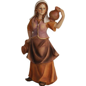 Figuras Navideñas de 15 cm, Sirvienta con Jarra en el Hombro para Figuras 9006935103540 - Product Image 1