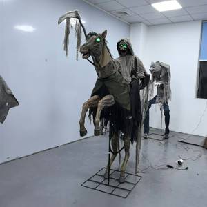 Demon Knight <span class=keywords><strong>Halloween</strong></span> Animatronic Scary Prop Décoration de parc d'attractions hanté <span class=keywords><strong>animé</strong></span> en plein air - Product Image 5