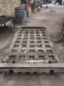 Plaques de mâchoires en acier au manganèse de 18 % Zhengzhou Yiwei pour concasseurs à mâchoires de mines et concasseurs mobiles haute performance - Product Image 6