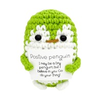 Porte-clés poupée en crochet créative en forme de pingouin noir avec carte de vœux, poupée en peluche tissée