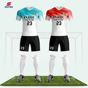 थोक कस्टम रेट्रो फुटबॉल सूट ओएम सेवा क्लासिक डिजाइन सेट - Product Image 1