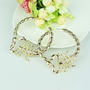 Boucles d'oreilles de grande taille pour femmes, Scorpion, en métal massif et plaqué or, pour fête, nouvelle collection <span class=keywords><strong>2020</strong></span> - Product Image 4