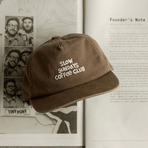 Gorra de béisbol unisex de 5 paneles, estilo hip <span class=keywords><strong>hop</strong></span>, deportiva y formal, con corona baja, lavado enzimático, visera ligeramente curvada y sin estructura. - Product Image 5