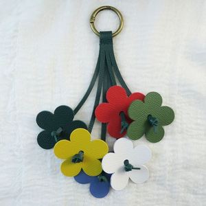 Fashionable PU Leather Keychain with Colorful Floral Pattern Vibrant Flower Pendant Fresh Keychain Flower <b>Bag</b> <b>Charm</b> - Product Image 4