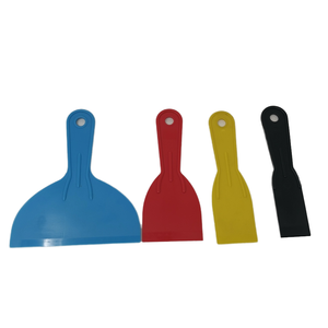 Diy Grade Stainless Steel Griddle Scraper with Plastic Blade - Product Image 2