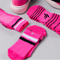 Chaussettes de course et de cyclisme personnalisées OEM/ODM avec logo, anti-ampoules, sans coutures, chaussettes de compression sportives mi-mollet