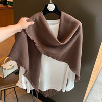 Écharpe triangulaire pour femme, châle doux avec franges, léger et confortable, écharpe d'épaule surdimensionnée pour l'hiver, OEM/ODM