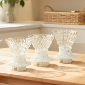 Tasse filtrante à café en verre pour infusion manuelle, capacité 300 ml, réutilisable, écologique, double usage (infusion et filtration), motif étoilé - Product Image 3