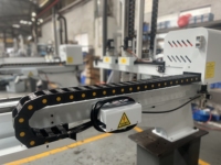 Robot manipulateur servo à cinq axes haute vitesse Xiangwei XWV-900PR IP67 220V pour injection plastique, état neuf, pour applications industrielles de préhension et de placement
